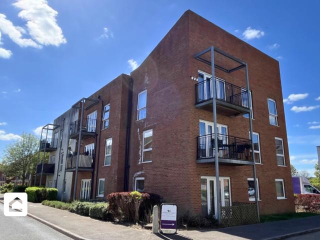 apartment for rent in The Moors, Redhill, Surrey, RH1