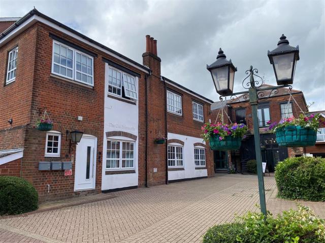 apartment for rent in the old printworks, staple gardens