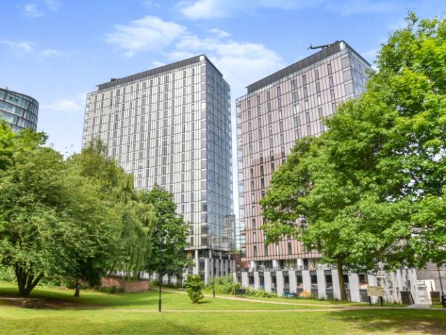 apartment for rent in The Gate 21 Aspin Lane M4