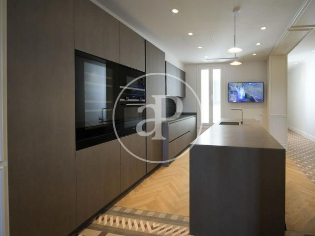 Apartment for Rent in the Gothic Quarter