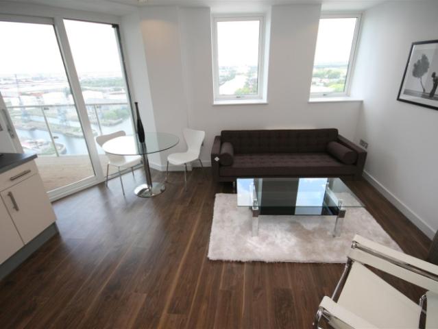 apartment for rent in The Heart Blue, Media City M50