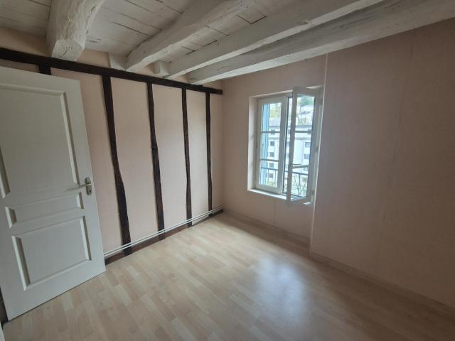 apartment for rent in Tulle 19000