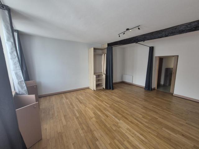 apartment for rent in Tulle 19000