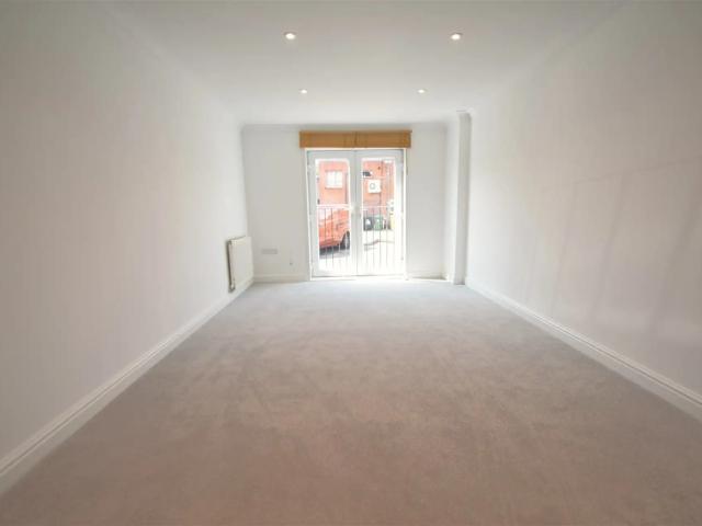 apartment for rent in Upper Bannister Street Southampton SO15 2EF