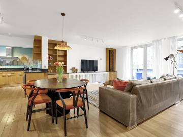 apartment for rent in Upper Ground, London, SE1