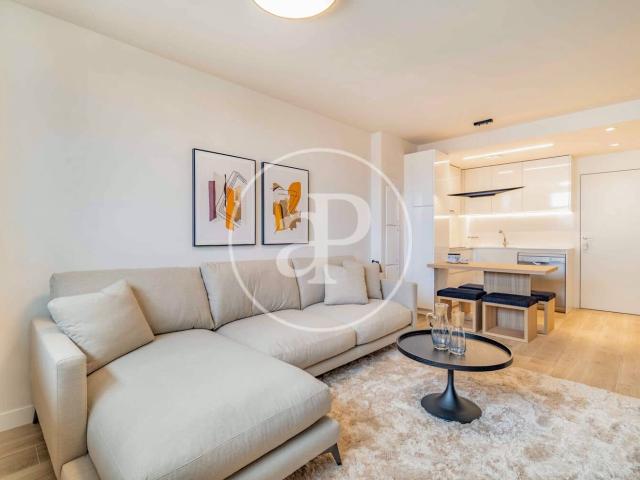 Apartment for rent in Valdeacederas, Madrid city, Madrid