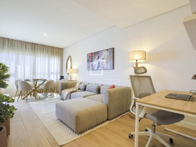 Apartment for rent in Valdefuentes, Madrid city, Madrid