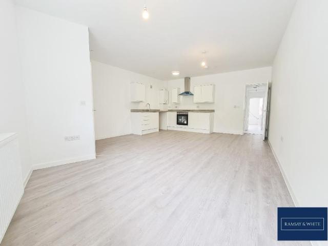 apartment for rent in Victoria Street, CF48 3RN