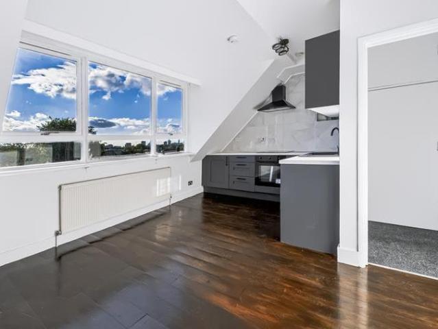 apartment for rent in Victoria Rise, SW4