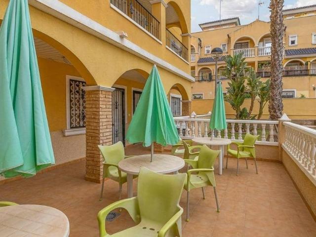 Apartment for rent in Villamartin, Orihuela, Alicante
