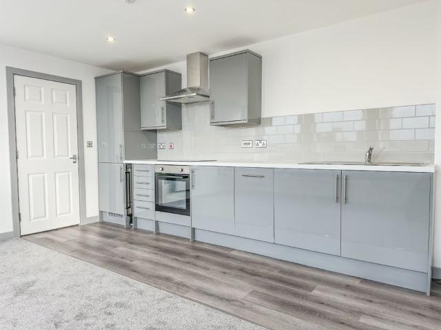 apartment for rent in Yeadon House, Green Lane, Yeadon, Leeds, LS19 7GP