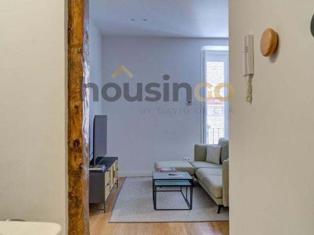 Apartment for rent on Calle Alameda
