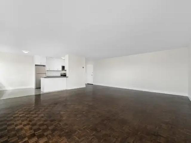 Apartment For Rent Oshawa ON 1735 ES100759246