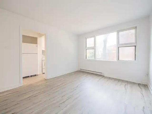 Apartment For Rent Lachine QC 990 ES104753055