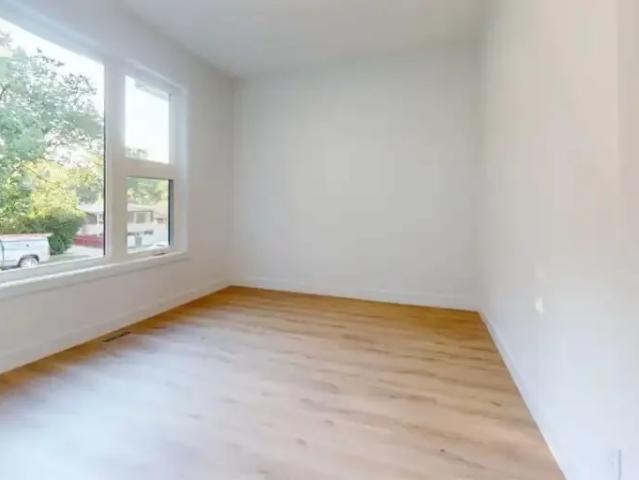 Apartment For Rent Lethbridge AB 2200 ES103179211
