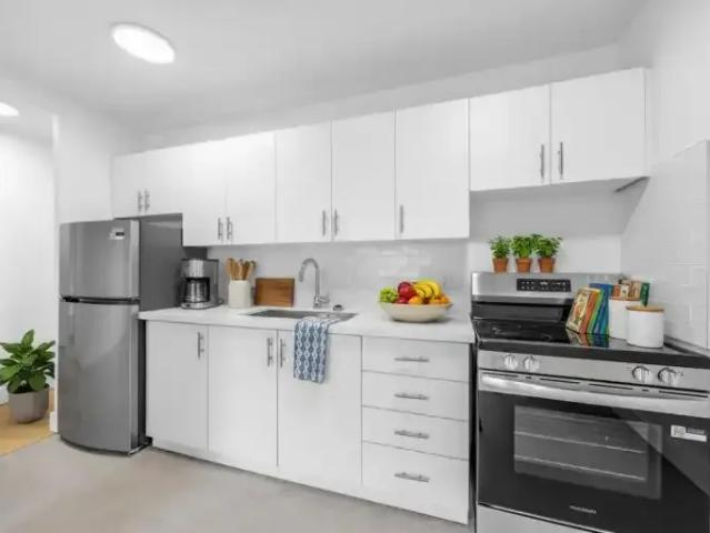 Apartment For Rent Mississauga ON 1625 ES105505595