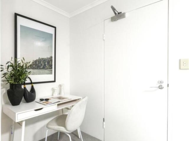 Apartment For Rent North Sydney, 515000 ES102668211
