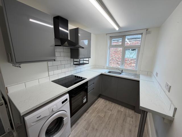 Apartment for rent Northenden Road,Sale,M33 3HE