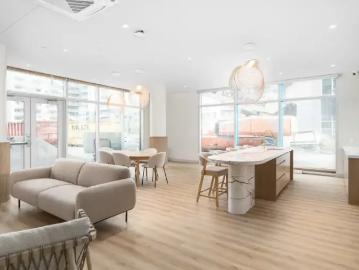 Apartment For Rent Saint QC 1450 ES103411049