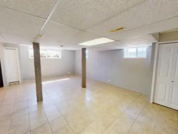 Apartment For Rent Sexsmith AB 1200 ES103569213
