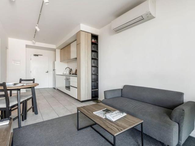 Apartment for Rent – Prime Location!