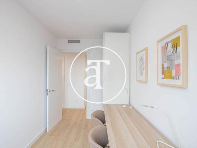 Apartment for rent with 2 bedrooms, studio and terrace in Badalona
