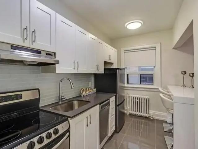 Apartment For Rent Toronto ON 1648 ES103739570