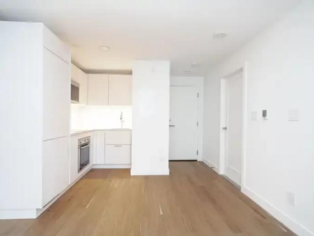 Apartment For Rent Toronto ON 1700 ES104400999