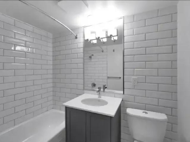 Apartment For Rent Victoria BC 1740 ES105486081