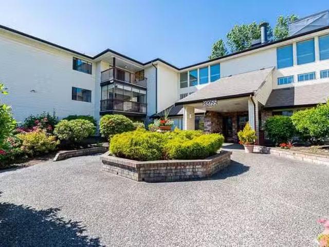 Apartment for sale in Abbotsford, Abbotsford, 109 32055 Old Ya.