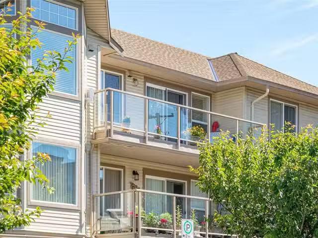 Apartment for sale in Duncan, 305 245 First St, 1038925