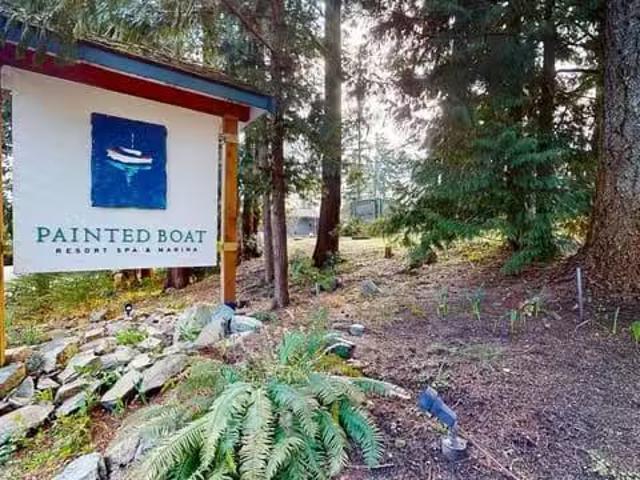 Apartment for sale in Madeira Park, Sunshine Coast, 23D 12849.
