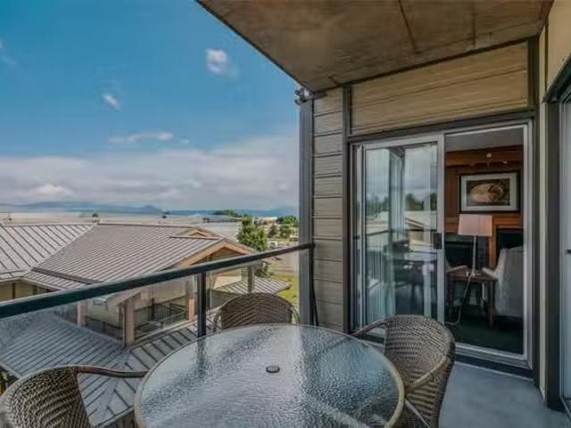 Apartment for sale in Parksville, 501/502C 181 Beachside Dr, 1.