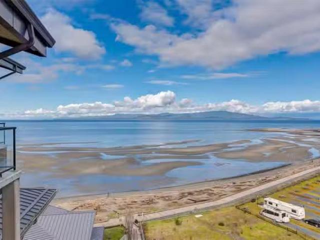 Apartment for sale in Parksville, 905/906A 181 Beachside Dr, 1.