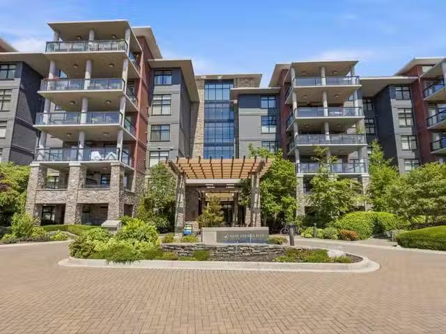 Apartment for sale in Tsawwassen, Tsawwassen, 206 5055 Springs.