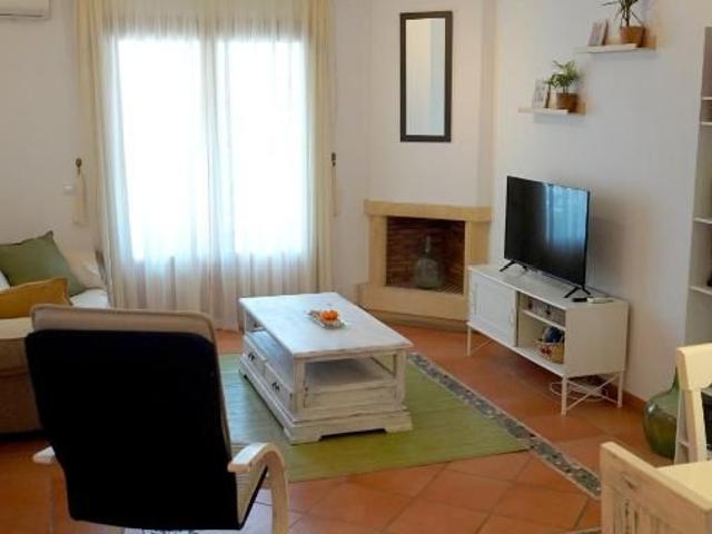 Apartment for winter rental situated in Frgiliana