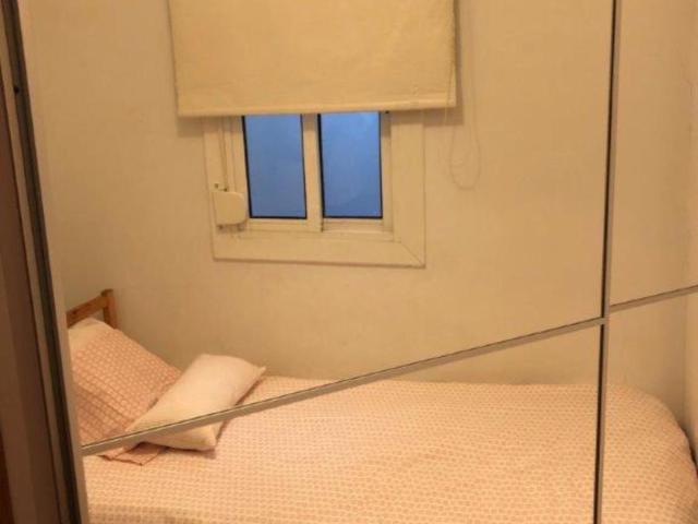 Apartment for 3 tenants, one single room and one double room 180X200
