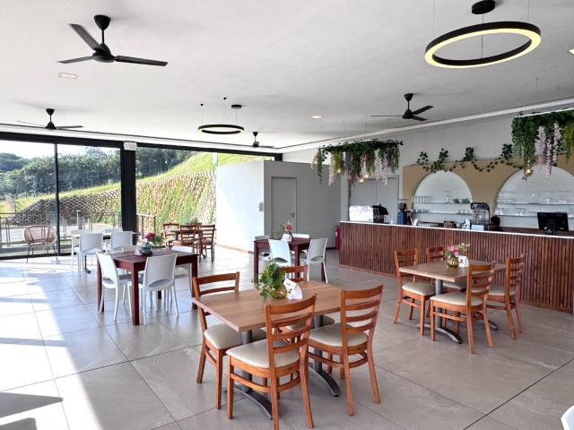 Apartment / Flat in Zimbali Lakes Resort For Sale