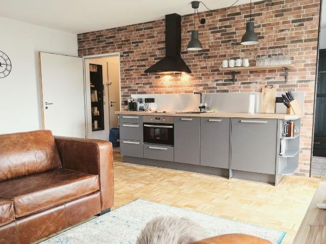 Apartment HENRY Stylish near the river Elbe, Dresden Amsterdam Apartments for Rent