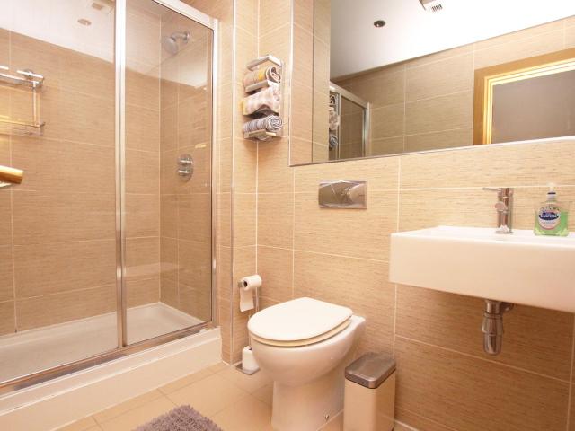 apartment Hutcheson Street, Merchant City, Glasgow, G1 1SN