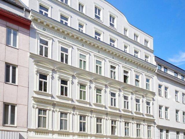 Apartment im Dachgeschoss – Altbauflair trifft modernes Design | U4 Pilgramgasse freier Mietzins