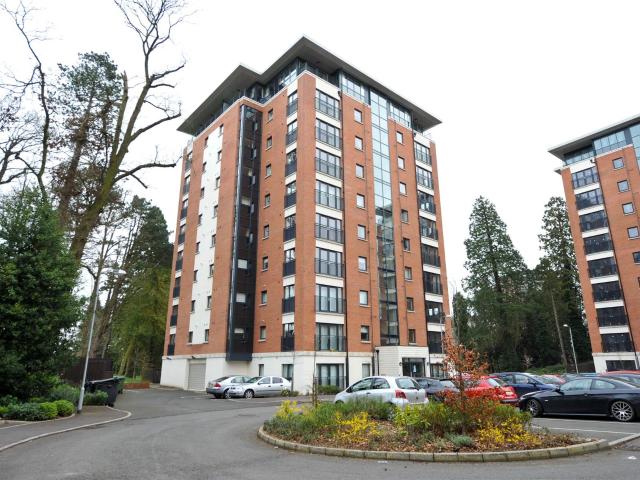apartment in 3 Luna Building, Redwoods, Dunmurry, Belfast, BT17 9FP