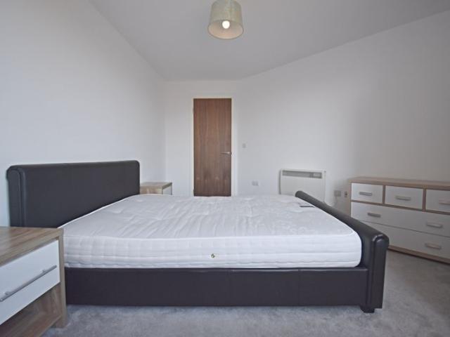 apartment in 3rd Floor Churchill Place, Basingstoke