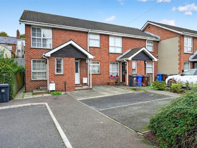apartment in 10 Earls Court, Bethany Street, Ballyhackamore, Belfast, BT4 3FA