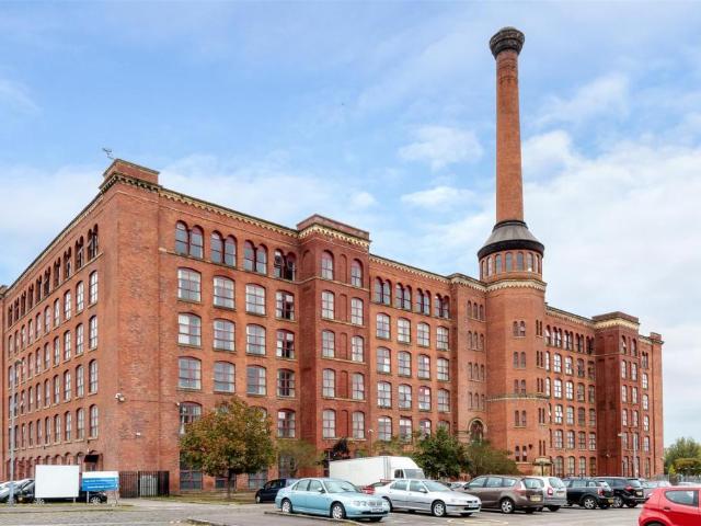 apartment in 10 Lower Vickers Street, Manchester