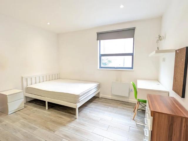 apartment in £115PPPW, UniQ, Forest Road West, Nottingham, NG7 4EL