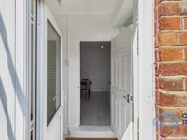 apartment in 11RE RM2 Regal Court | Enfield | London | N18 2XU