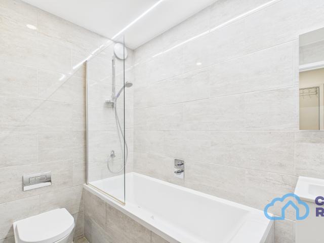 apartment in 15QU RM2 Queens Court | Queens Road | London | E11 1BD