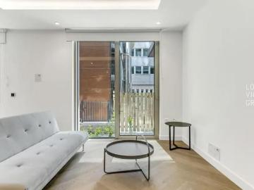 apartment in 16 Minories, London