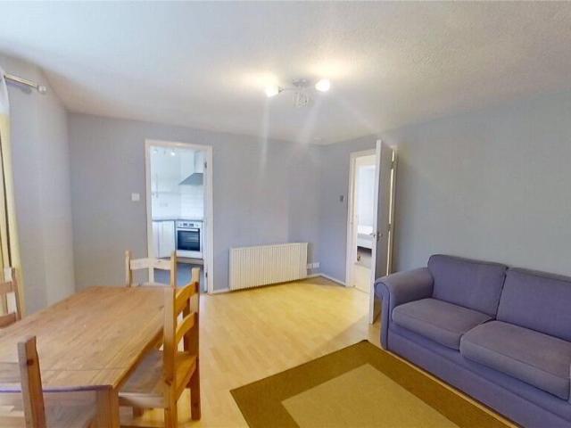 apartment in 18 Balfour Place Edinburgh, EH6 5DW